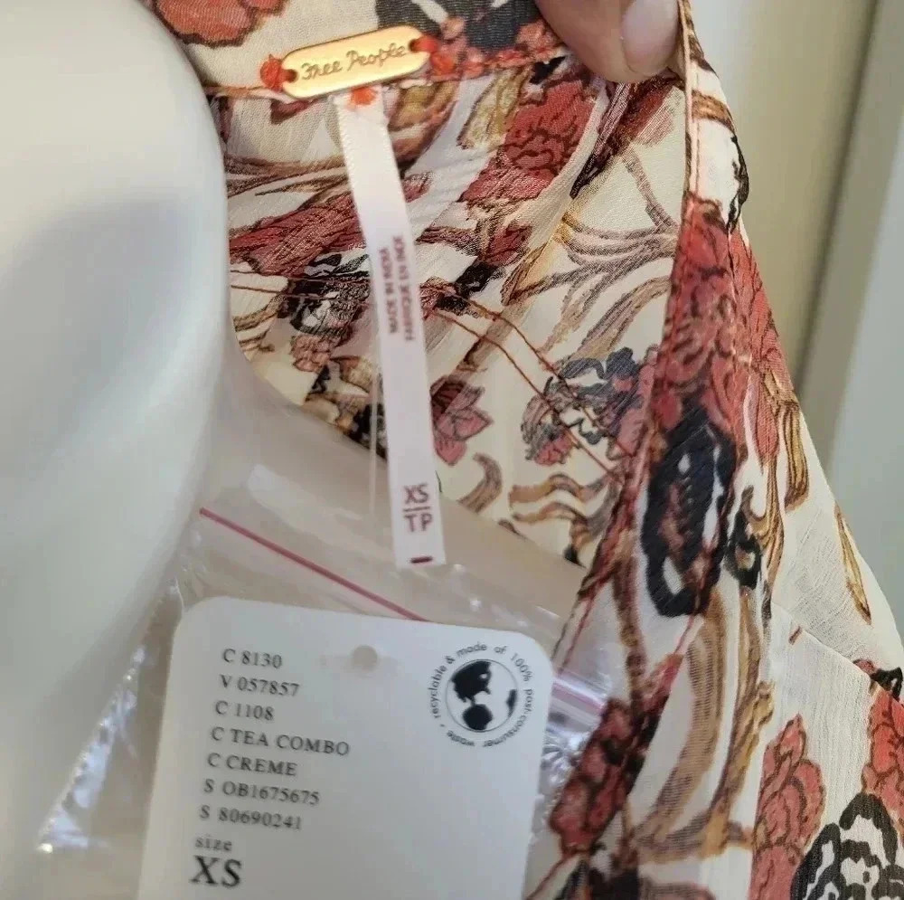 Free People See It Through Flo in Tea Combo Floral Maxi Dress (XS)NWT - Picture 12 of 14